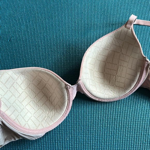 Victoria’s Secret Uplift Semi Demi Bra Light Pink 34D - Picture 6 of 8